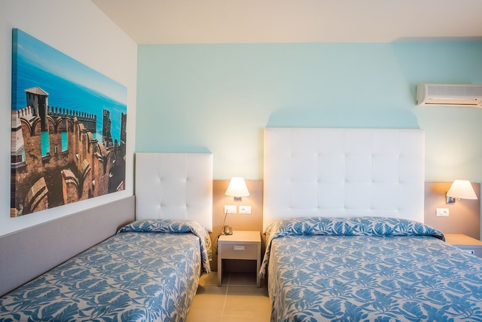 Imagen de la habitación del Hotel Residence Holiday, Colombare. Foto 9