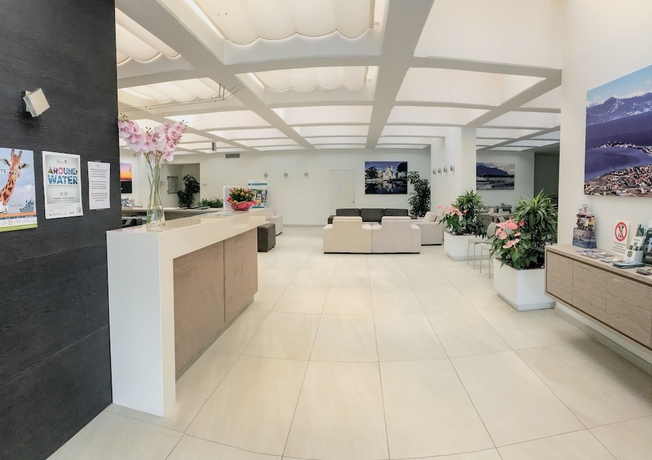 Imagen de los interiores del Hotel Residence Holiday, Colombare. Foto 18