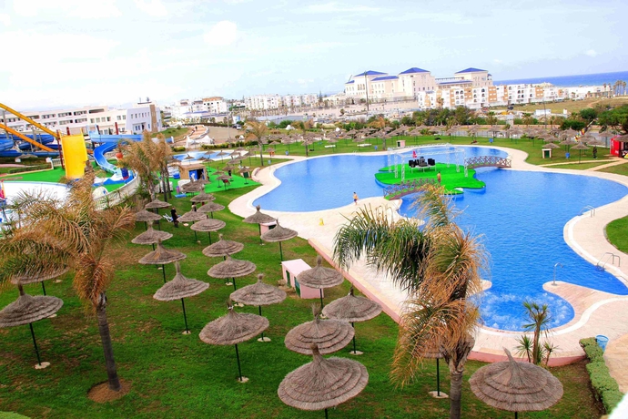 Imagen de la piscina del Hotel Residence Hoteliere L'escale. Foto 18