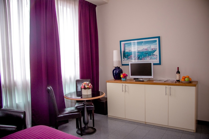 Imagen de los interiores del Hotel Residence House Aramis Down Town. Foto 9