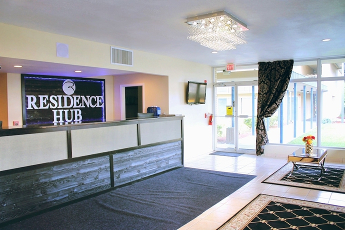 Imagen de los interiores del Hotel Residence Hub Inn and Suites. Foto 12