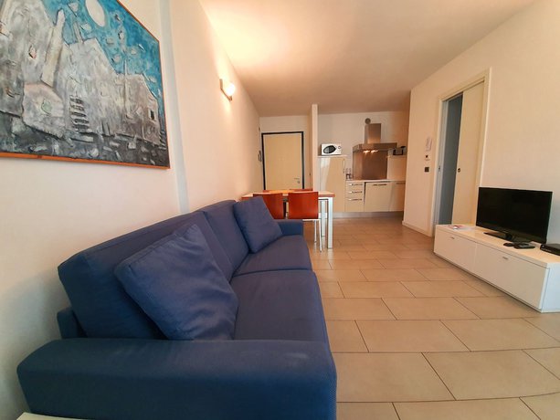 Imagen de la habitación del Hotel Residence Hungaria. Foto 15