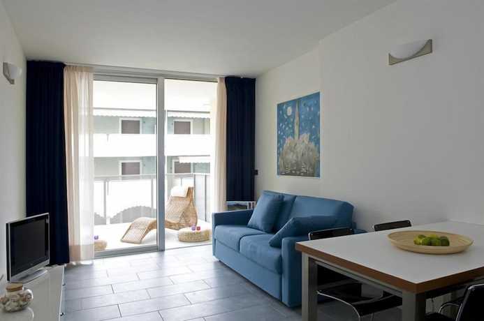 Imagen de la habitación del Hotel Residence Hungaria. Foto 16