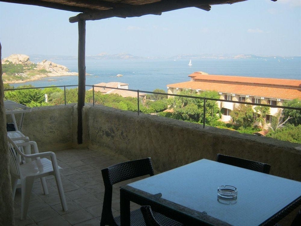 Imagen general del Hotel Residence I Cormorani Alti. Foto 9