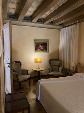Imagen de la habitación del Hotel Residence Il Chiostro. Foto 6
