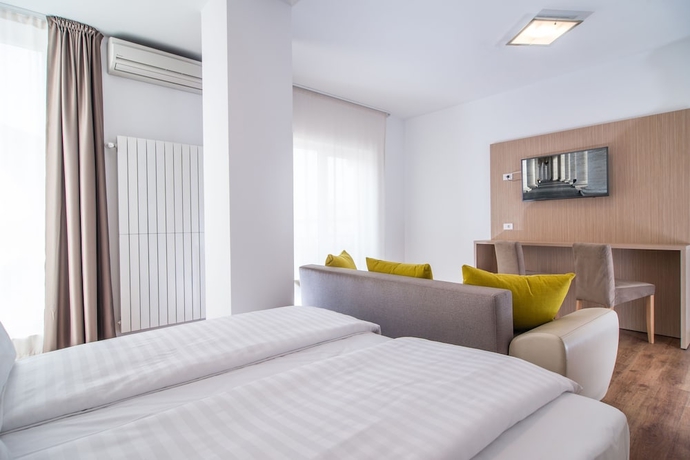 Imagen de la habitación del Hotel Residence Il Lago. Foto 11