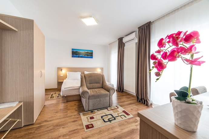 Imagen de la habitación del Hotel Residence Il Lago. Foto 13