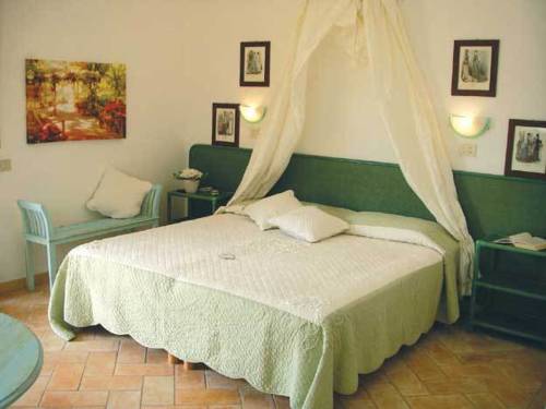 Imagen de la habitación del Hotel Residence Il Mandorlo. Foto 5