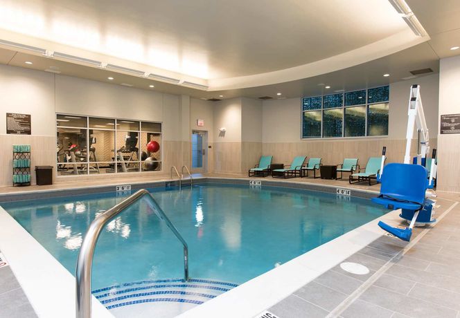 Imagen de la piscina del Hotel Residence Inn Ann Arbor Downtown. Foto 16