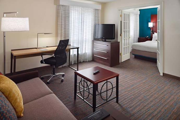 Imagen de la habitación del Hotel Residence Inn Atlanta Airport North/Virginia Avenue. Foto 7