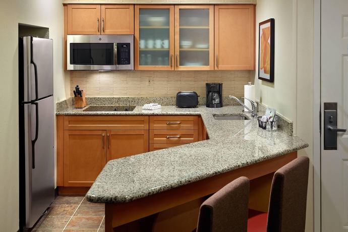 Imagen de la habitación del Hotel Residence Inn Atlanta Airport North/Virginia Avenue. Foto 10