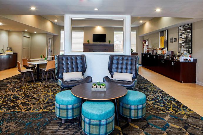 Imagen del bar/restaurante del Hotel Residence Inn Atlanta Airport North/Virginia Avenue. Foto 3