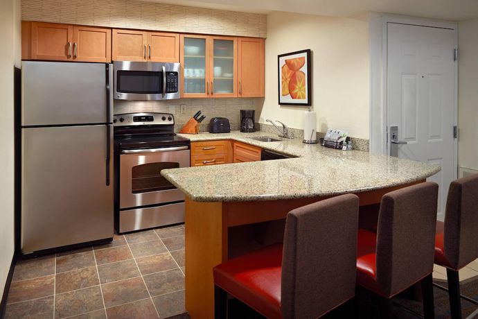 Imagen de la habitación del Hotel Residence Inn Atlanta Airport North/Virginia Avenue. Foto 11
