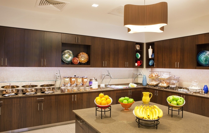 Imagen del bar/restaurante del Hotel Residence Inn Boston Back Bay/fenway. Foto 3