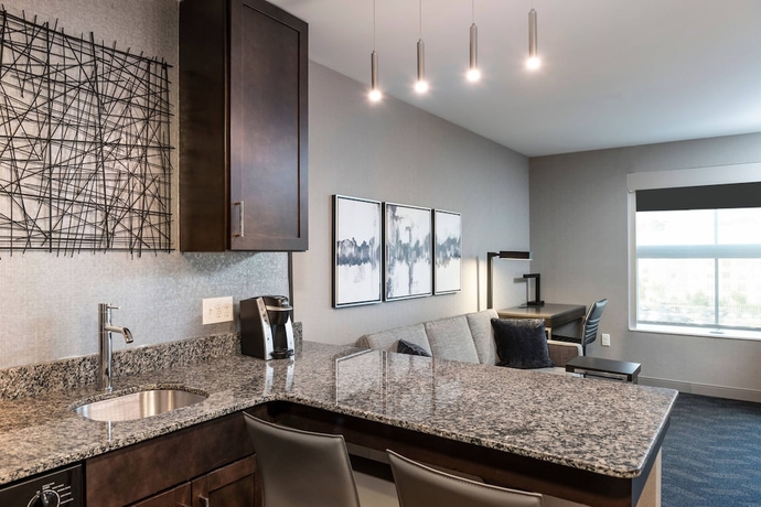 Imagen de la habitación del Hotel Residence Inn Boston Logan Airport/chelsea. Foto 6