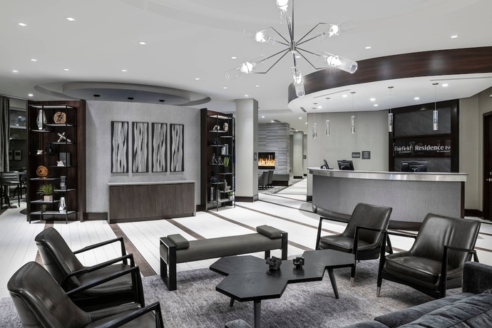 Imagen de los interiores del Hotel Residence Inn Boston Logan Airport/chelsea. Foto 18