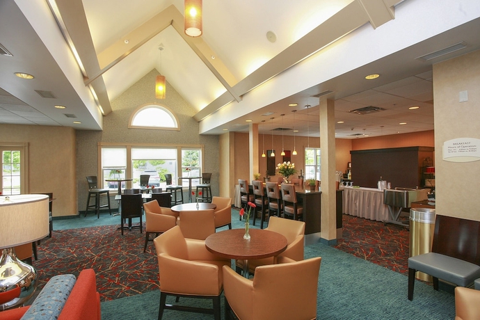 Imagen del bar/restaurante del Hotel Residence Inn Boston Westford. Foto 5