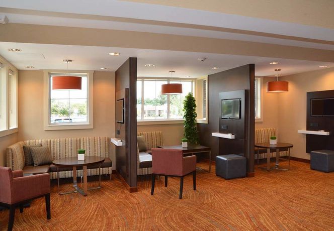 Imagen del bar/restaurante del Hotel Residence Inn By Marriott Akron Fairlawn. Foto 3