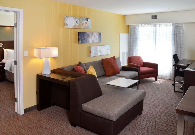 Imagen de la habitación del Hotel Residence Inn By Marriott Akron Fairlawn. Foto 10