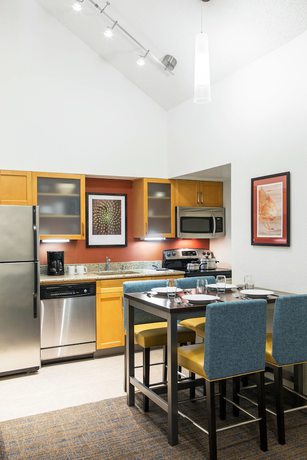 Imagen de la habitación del Hotel Residence Inn By Marriott Anaheim Placentia Fullerton. Foto 11