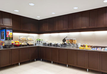 Imagen del bar/restaurante del Hotel Residence Inn By Marriott At Anaheim Resort/convention Cntr. Foto 10