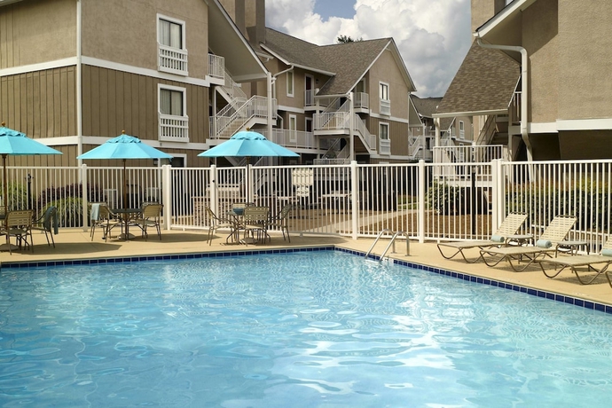 Imagen de la piscina del Hotel Residence Inn By Marriott Atlanta Cumberland/galleria. Foto 19