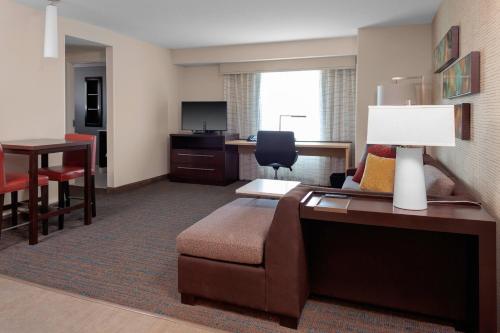 Imagen de la habitación del Hotel Residence Inn By Marriott Atlanta Mcdonough. Foto 17