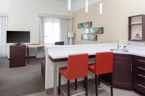 Imagen de la habitación del Hotel Residence Inn By Marriott Atlanta Mcdonough. Foto 19