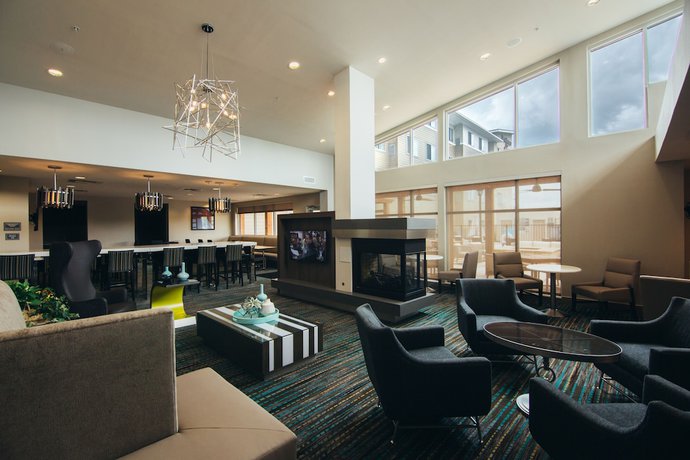 Imagen del bar/restaurante del Hotel Residence Inn By Marriott Austin Airport. Foto 2