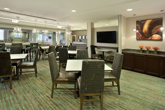Imagen del bar/restaurante del Hotel Residence Inn By Marriott Baltimore Hunt Valley. Foto 3