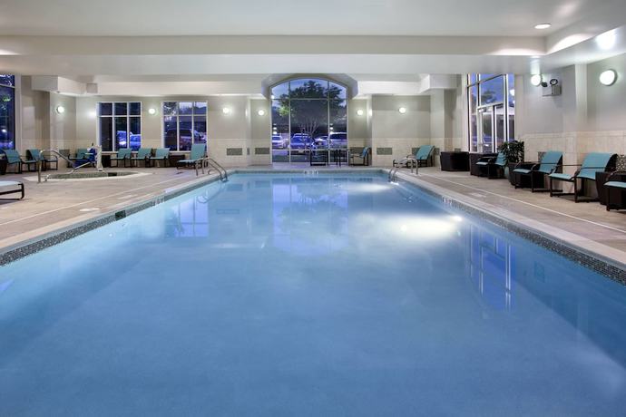 Imagen de la piscina del Hotel Residence Inn By Marriott Baltimore Hunt Valley. Foto 19