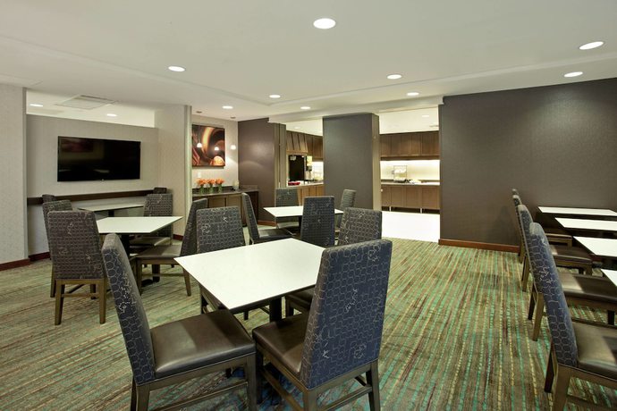 Imagen del bar/restaurante del Hotel Residence Inn By Marriott Baltimore Hunt Valley. Foto 5