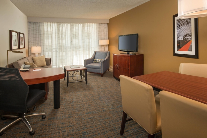 Imagen de la habitación del Hotel Residence Inn By Marriott Bethesda Downtown. Foto 8