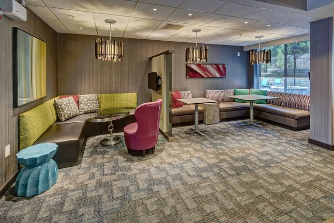 Imagen del bar/restaurante del Hotel Residence Inn By Marriott Blacksburg-university. Foto 3