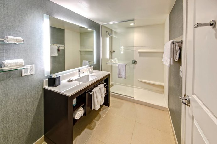 Imagen de la habitación del Hotel Residence Inn By Marriott Blacksburg-university. Foto 12