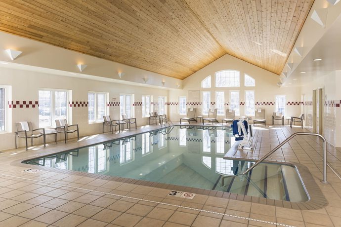 Imagen de la piscina del Hotel Residence Inn By Marriott Bloomington By Mall Of America. Foto 10