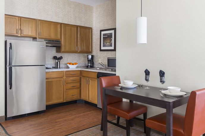 Imagen de la habitación del Hotel Residence Inn By Marriott Bloomington By Mall Of America. Foto 3