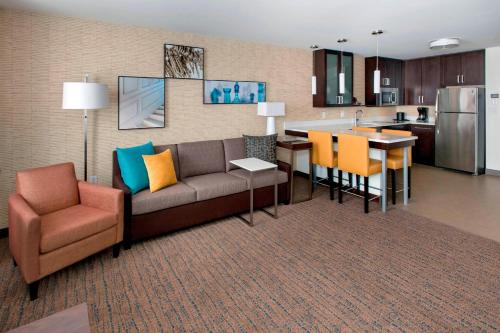 Imagen de la habitación del Hotel Residence Inn By Marriott Boston Bridgewater. Foto 16