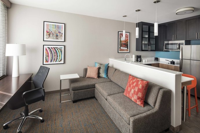 Imagen de la habitación del Hotel Residence Inn By Marriott Boston Watertown. Foto 2