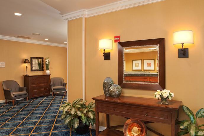 Imagen de los interiores del Hotel Residence Inn By Marriott Boston Woburn. Foto 14