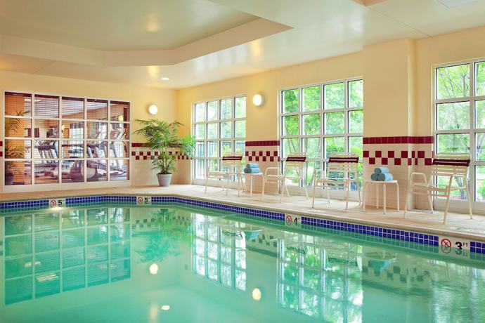 Imagen de la piscina del Hotel Residence Inn By Marriott Boston Woburn. Foto 17