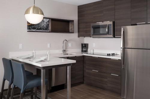 Imagen general del Hotel Residence Inn By Marriott Boulder Canyon Boulevard. Foto 12