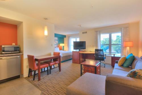 Imagen general del Hotel Residence Inn By Marriott Buckhead Lenox Park. Foto 4