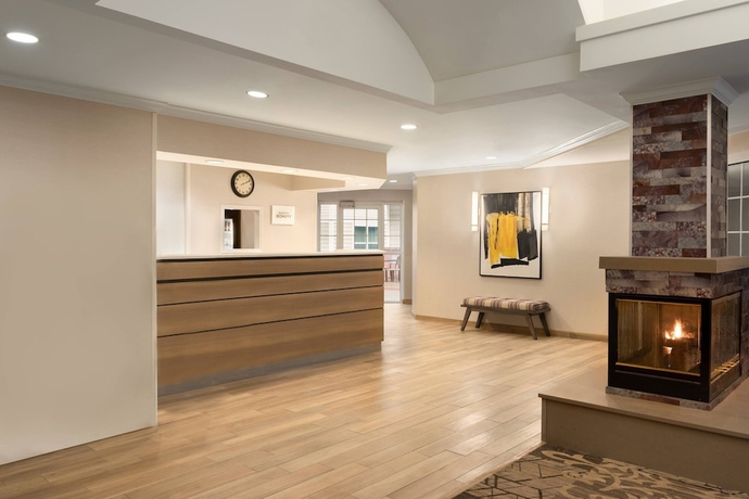 Imagen de los interiores del Hotel Residence Inn By Marriott Buffalo Galleria Mall. Foto 17