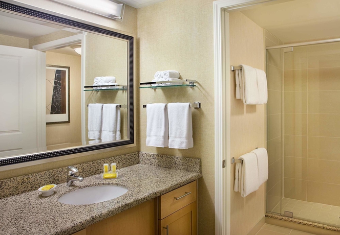 Imagen de la habitación del Hotel Residence Inn By Marriott Calgary Airport. Foto 4