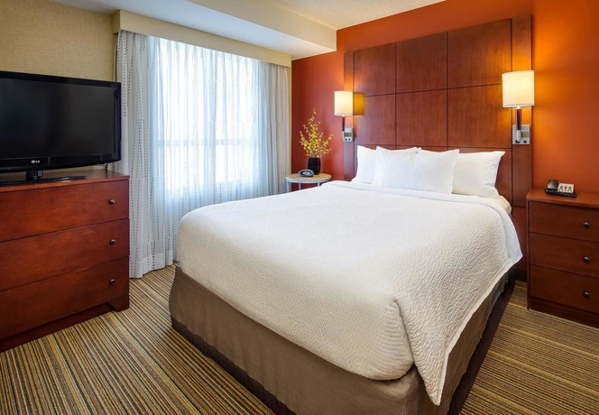 Imagen de la habitación del Hotel Residence Inn By Marriott Calgary Airport. Foto 6