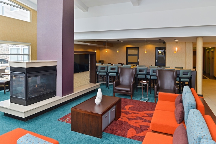 Imagen de los interiores del Hotel Residence Inn By Marriott - Champaign. Foto 17