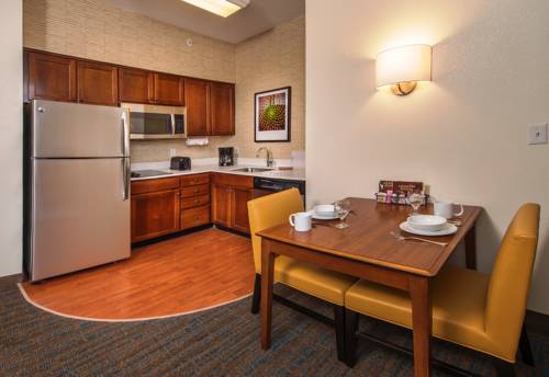 Imagen de la habitación del Hotel Residence Inn By Marriott Chantilly Dulles South. Foto 4