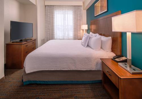 Imagen de la habitación del Hotel Residence Inn By Marriott Chantilly Dulles South. Foto 8