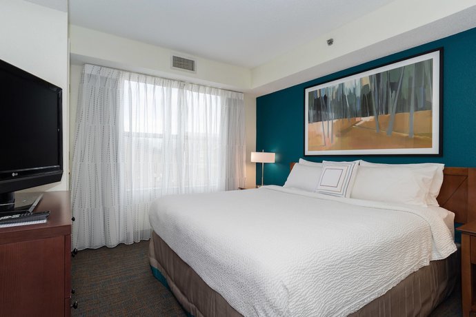 Imagen de la habitación del Hotel Residence Inn By Marriott Charlotte Lake Norman. Foto 4